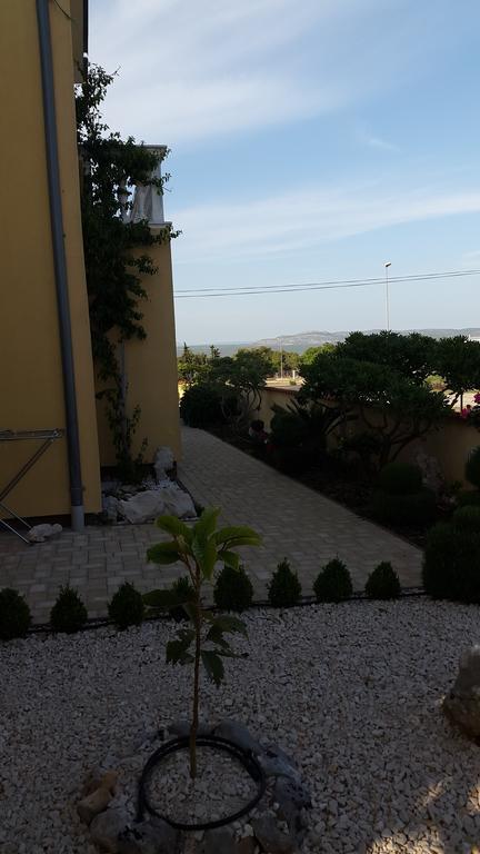 Apartment Antolkovic Pakoštane Exterior foto